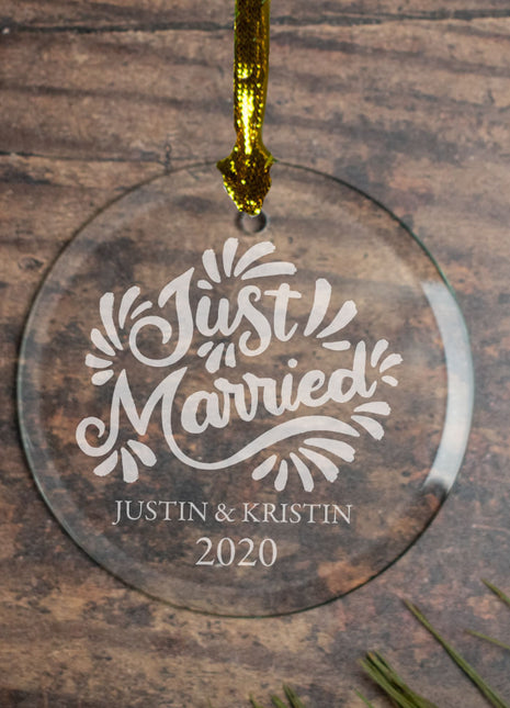 Personalized Just Married Christmas Ornament by ORNAMENT SHOP EXCLUSIVE Personalized Glass Ornament