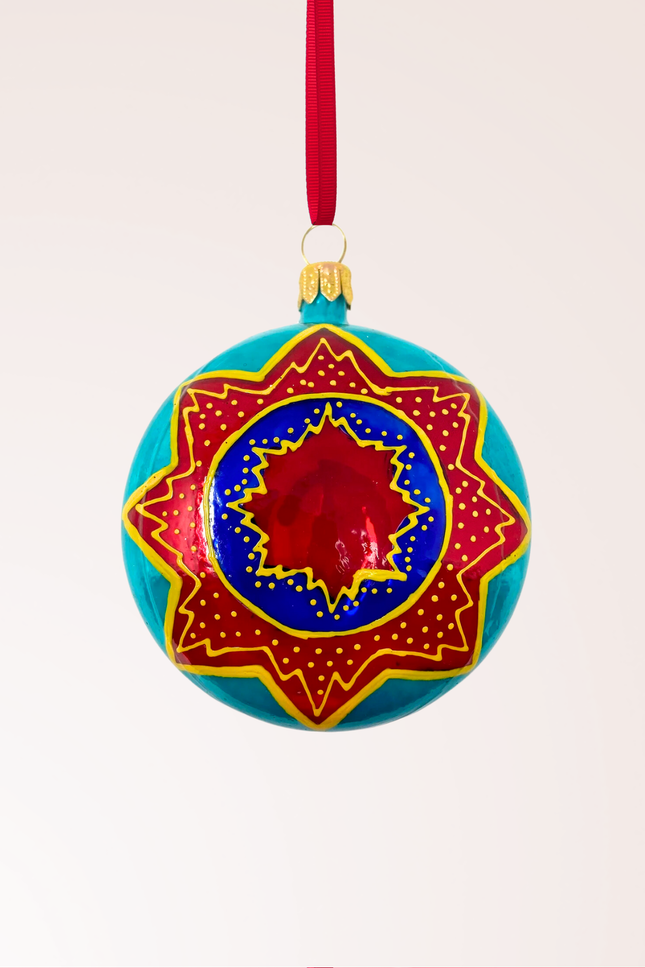 Snowflake Yo-Yo Glass Ornament