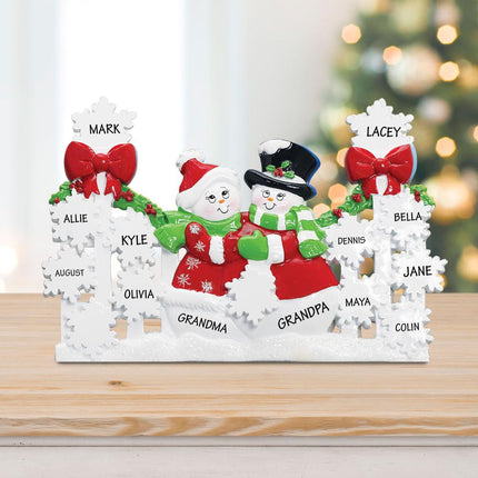 Snowflake Gate with 13 Snowflakes - Red Ornament